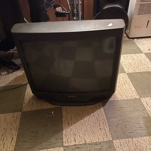 2- 42” Sony tVs